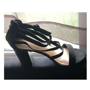 Lauren Conrad Black Heels